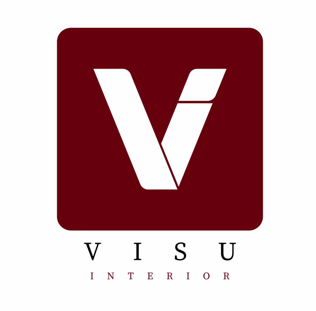 Logo firmy VISU Interior, biała litera V z wyciętym fragmentem w prawym górnym rogu, umieszczona na bordowym kwadracie z zaokrąglonymi rogami, poniżej napis VISU INTERIOR.