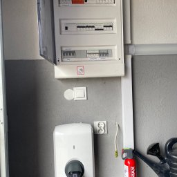 Ładowarka do aut elektrycznych