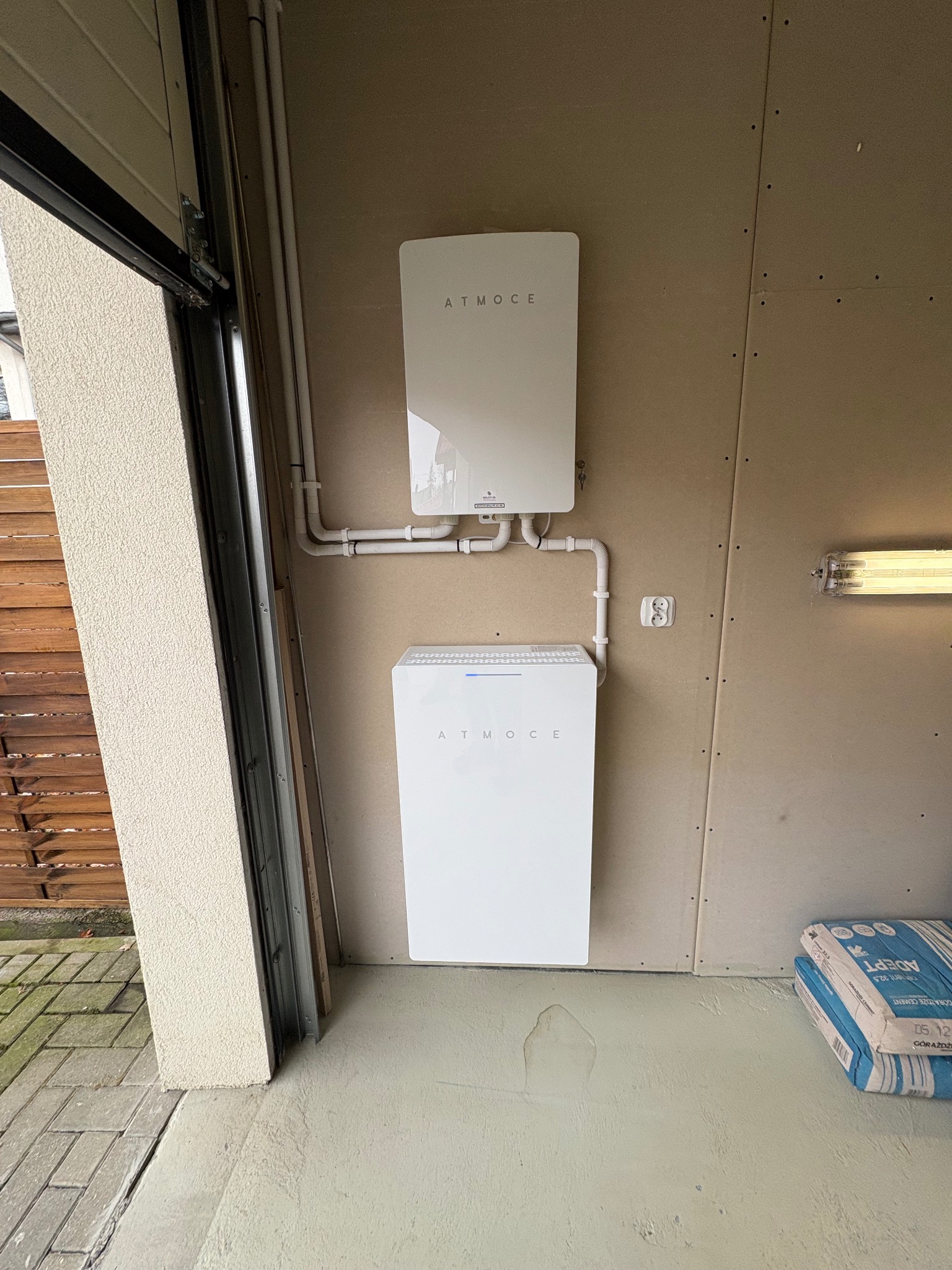 Combiner Box i magazyn energii Atmoce 7 kWh