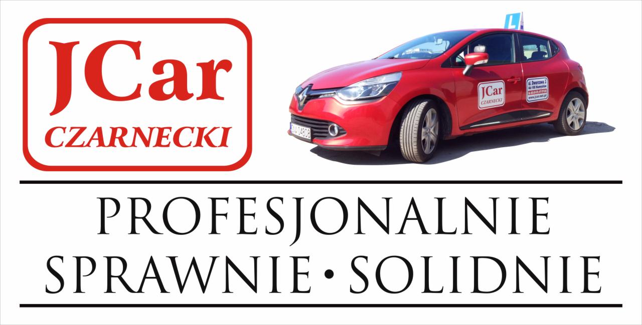 Czerwony samochód z naklejkami JCar CzARNECKI, tabliczką z numerem telefonu i literą L na dachu, zaparkowany na białym tle z napisem 'Profesjonalnie Sprawnie Solidnie'.