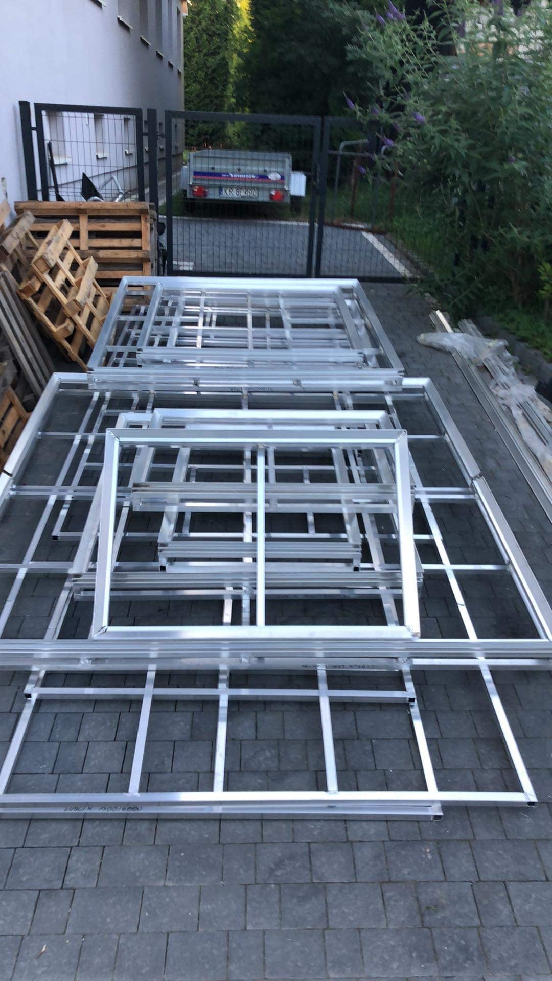 Aluminiowe kasetony reklamowe