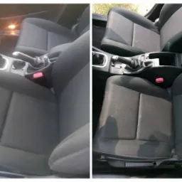 Porównanie fotela samochodowego przed i po czyszczeniu, widoczne różnice w odcieniu i czystości tapicerki.