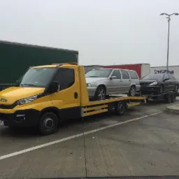 Nowa Autolaweta . Transport Max Trzech Aut.