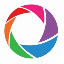 Kolorowe logo w kształcie przysłony aparatu fotograficznego, z segmentami w kolorach: czerwonym, pomarańczowym, zielonym, niebieskim, fioletowym i różowym.