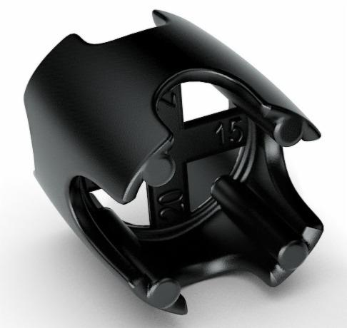 Czarny plastikowy element konstrukcyjny z oznaczeniami 15 i 20, widoczny w zbliżeniu na białym tle.