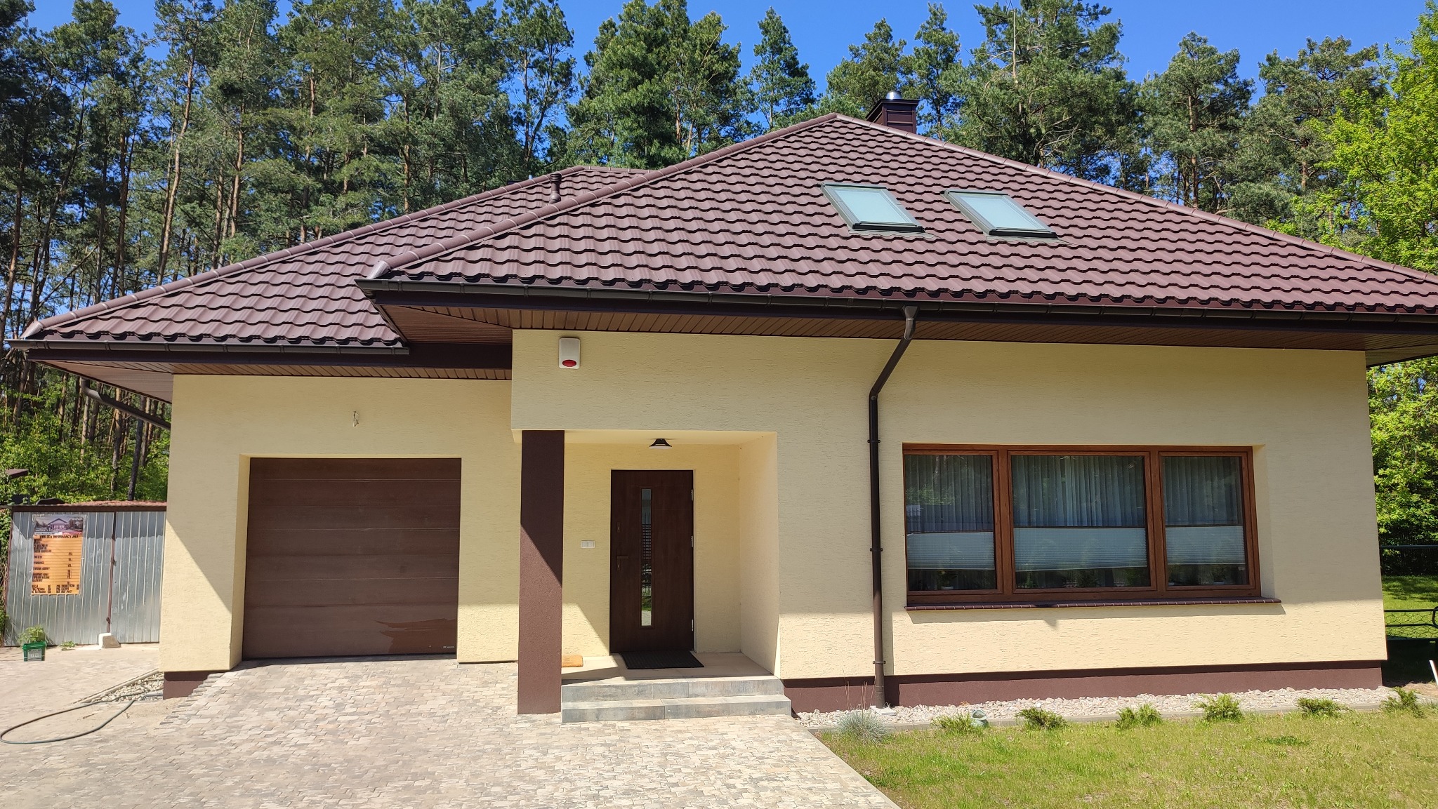 Stan 'po' - Tynk typu 'kornik'