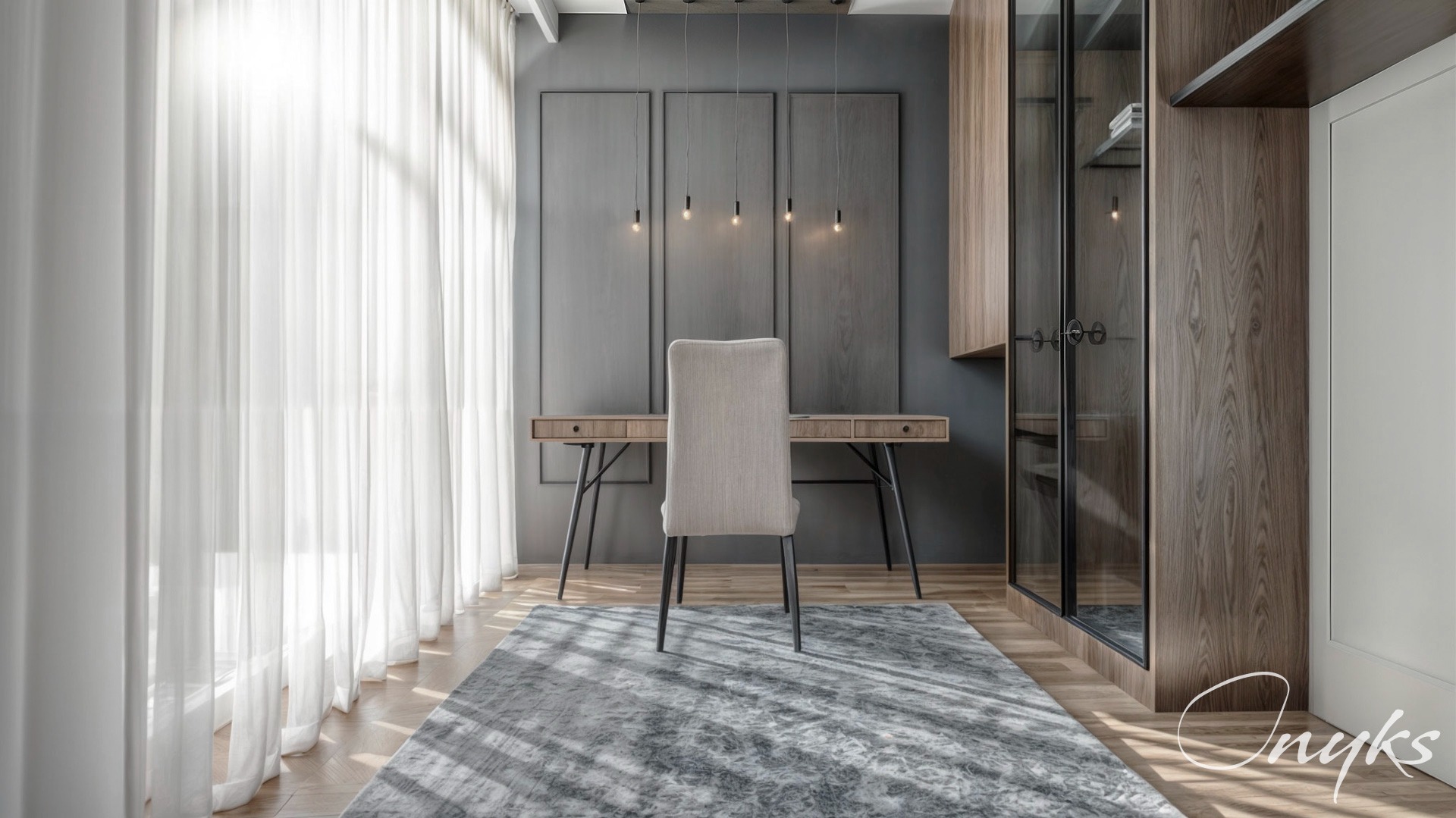 Nowoczesny pokój do pracy w Warszawie z biurkiem z szufladami na metalowych nogach, krzesłem tapicerowanym tkaniną w kolorze beżowym, szarą ścianą z trzema panelami, wiszącymi lampami z żarówkami...