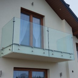 ForStal Łukasz Ligęzka - Minimalistyczna ale niezwykle nowoczesna balustrada - trwałość i styl na lata