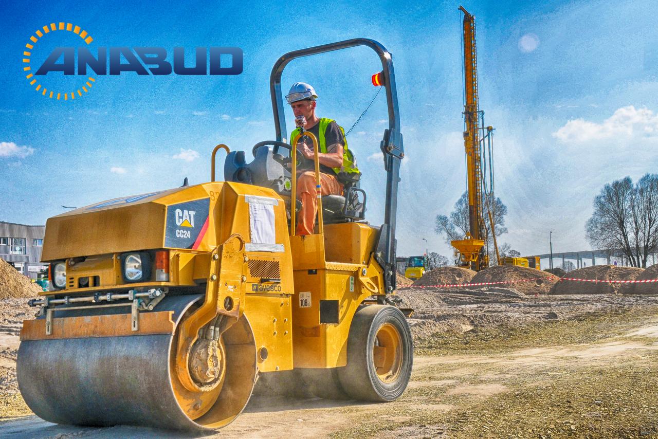 Przygotowanie terentu pod parkingi - nasypy