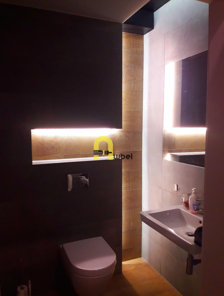 Montaż oświetlenia LED