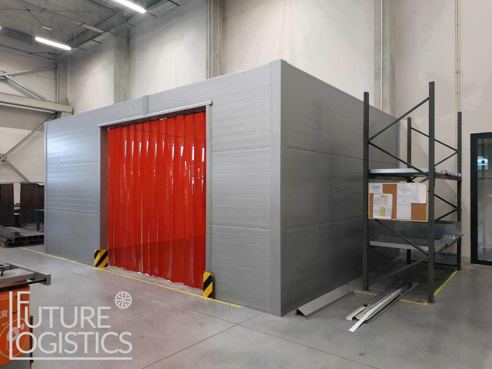 Zabudowa przemysłowa, przeznaczona do spawania.