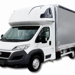 Biały samochód dostawczy z zabudową kontenerową i wysokim dachem, przeznaczony do przeprowadzek międzynarodowych, widoczny z boku na białym tle.