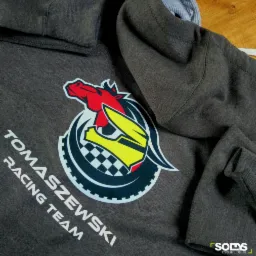 Nadruk metodą subliflock + flex na bluzach dla klubu wyścigów motocyklowych