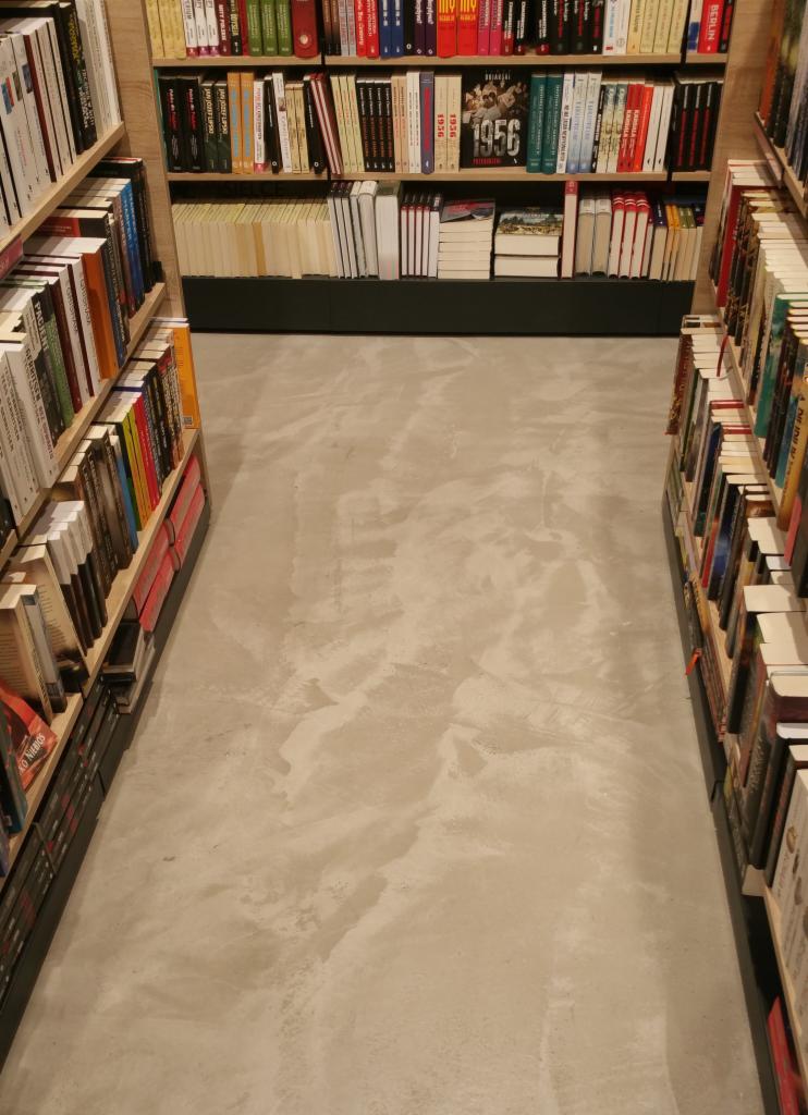 Posadzka mikrocement