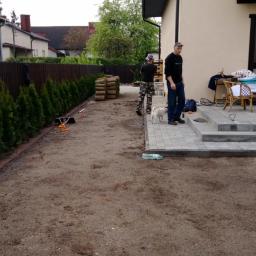 Pielęgnacja ogrodów Otwock 2