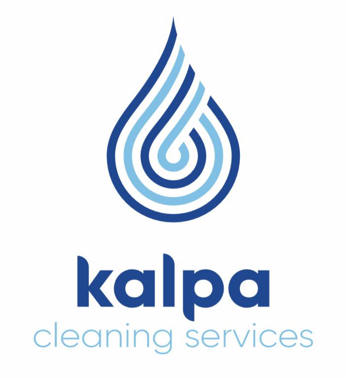 Logo firmy sprzątającej Kalpa Cleaning Services, przedstawiające stylizowaną kroplę wody w odcieniach niebieskiego.