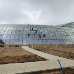 Suntago - mycie elewacji