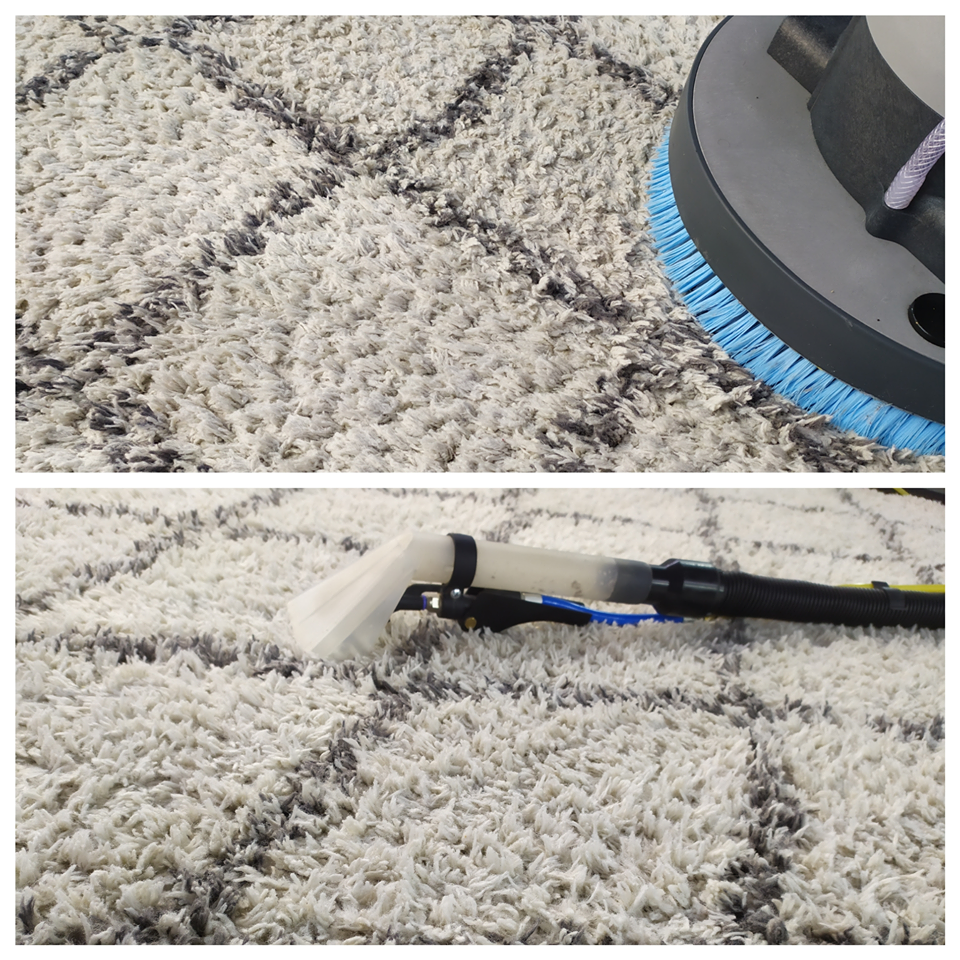 Dwuczęściowe zbliżenie na jasny dywan z ciemnoszarym wzorem zygzaków, czyszczony profesjonalnym sprzętem: okrągłą szczotką z niebieskim włosiem u góry i dyszą ssącą z przezroczystą końcówką u dołu.