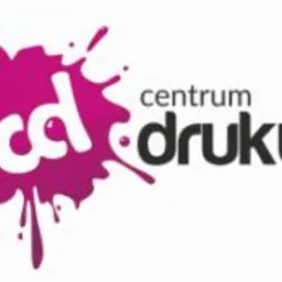 Logo firmy Centrum Druku 24 z fioletową plamą farby, stylizowane litery 'cd' i napis 'centrum druku' w czerni.