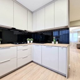 Drewutnia Mazurska Marcin Barczewski - Stolarz Olecko