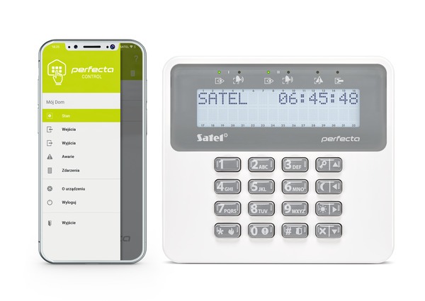 Panel alarmowy Satel Perfecta z wyświetlaczem LCD i klawiaturą numeryczną obok smartfona z uruchomioną aplikacją Perfecta Control w języku polskim.