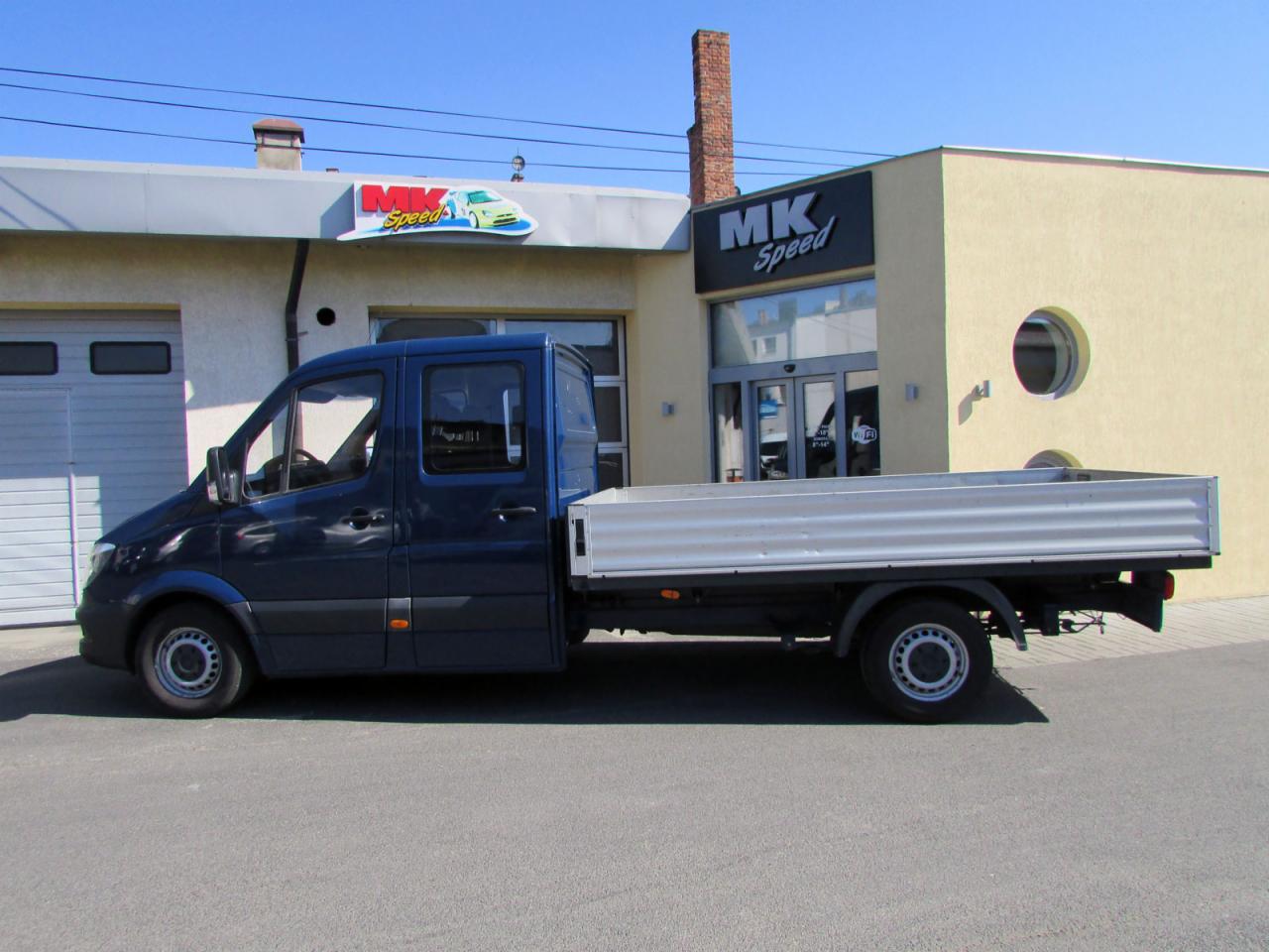 Mercedes Sprinter - Samochód roboczy na wynajem