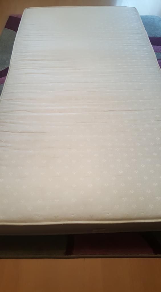 Czyszczenie materaca - Po