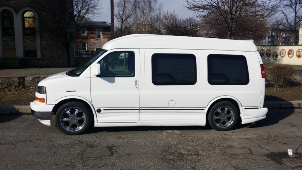 GMC Savana,najwyższa klasa komfortu.