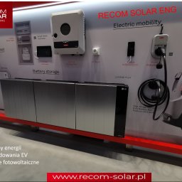Magazyny energii !!! Wielka zmiana w świecie elektromobilności i energii! Moduł EVDC od Sigenergy oficjalnie obsługuje funkcję V2X
Skontaktuj się z nami. Pomożemy w wyborze.