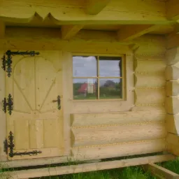 Dom z drzewa, Dom z bali, Dachy - Usługi ciesielsko-stolarskie