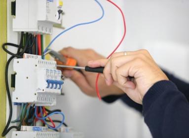 Usługi Elektryczne - Domofony z Kamerą Olsztyn