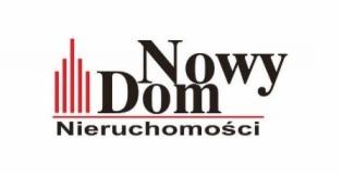 Logo firmy 'Nowy Dom Nieruchomości' z charakterystycznym czerwonym symbolem graficznym przypominającym budynki i napisem w kolorze czarnym na białym tle.