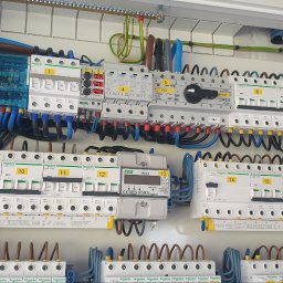 Green House - Przełączni sieć - agregat. Dlaczego warto go mieć w swojej rozdzielnicy...