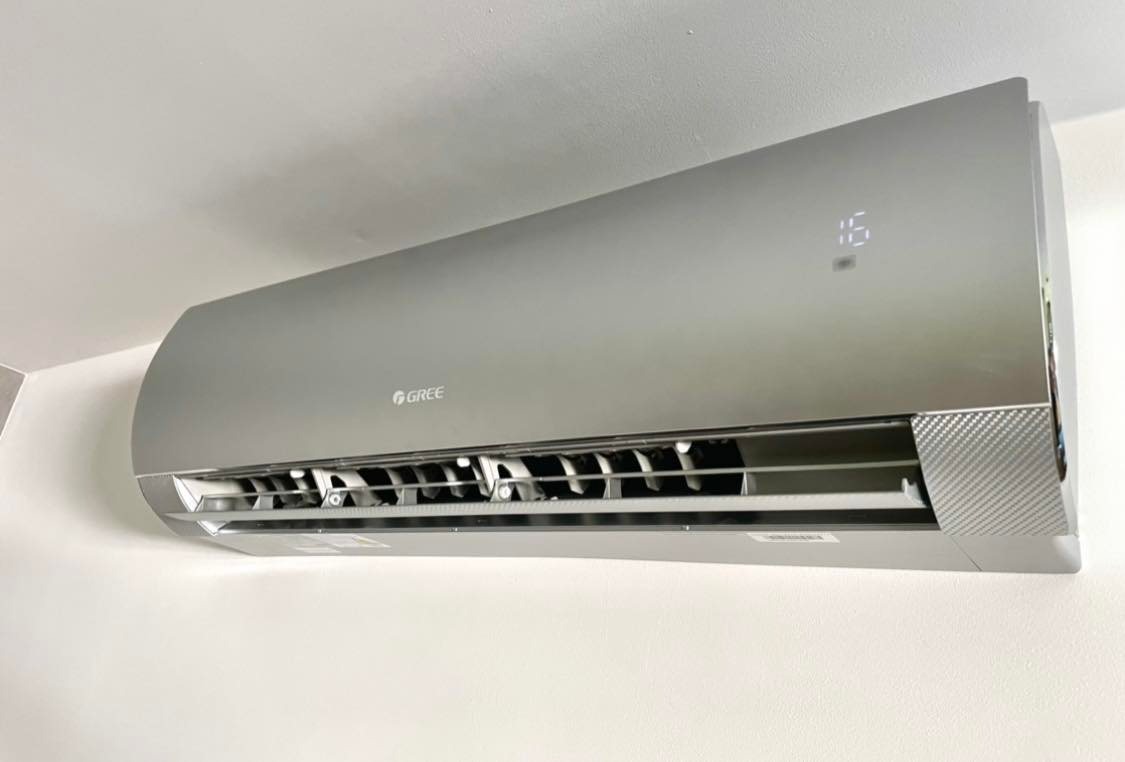 Montaż klimatyzacji GREE; model FAIRY w kolorze SILVER 3,5 kW