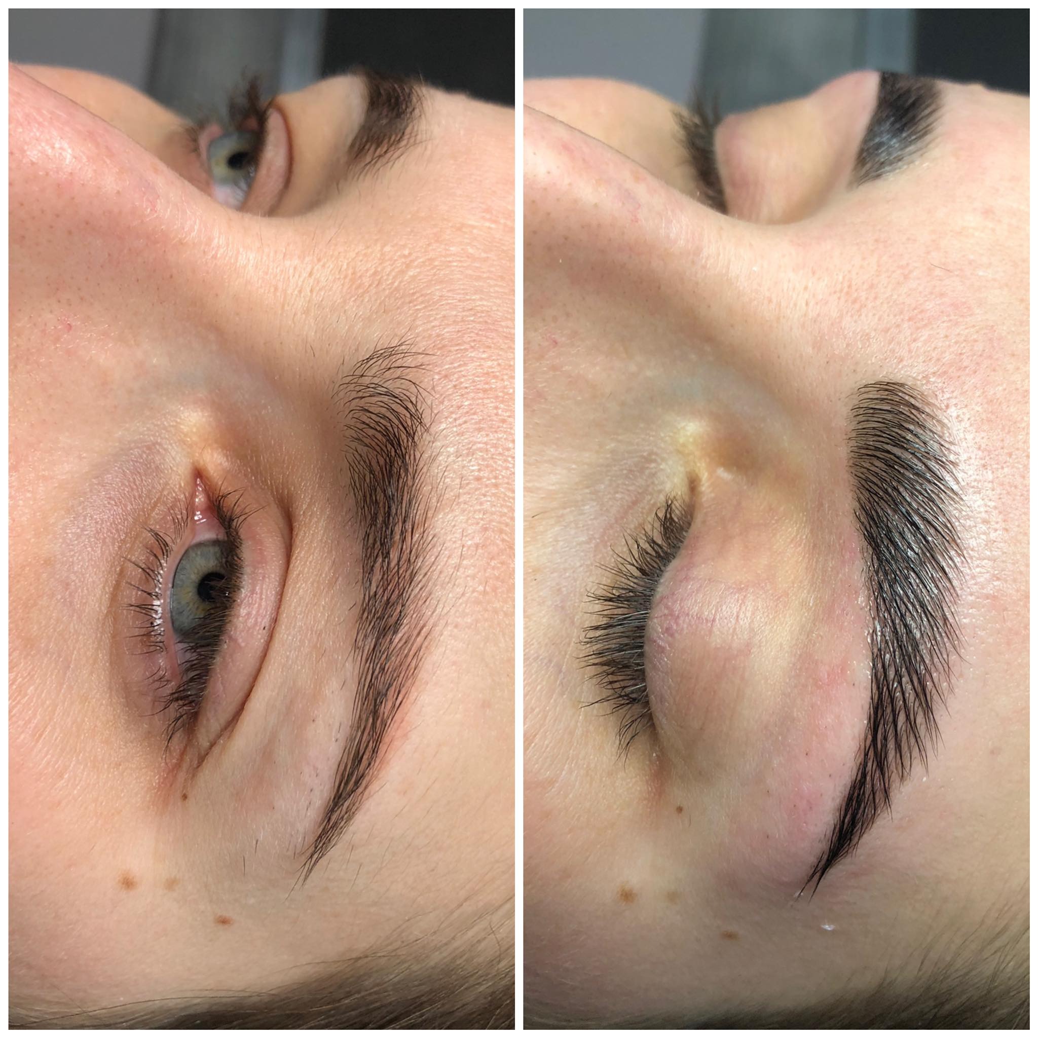 Zbliżenie na brwi przed i po zabiegu laminacji; widoczne różnice w ułożeniu i połysku włosków, z uwzględnieniem pieprzyków na skórze twarzy.