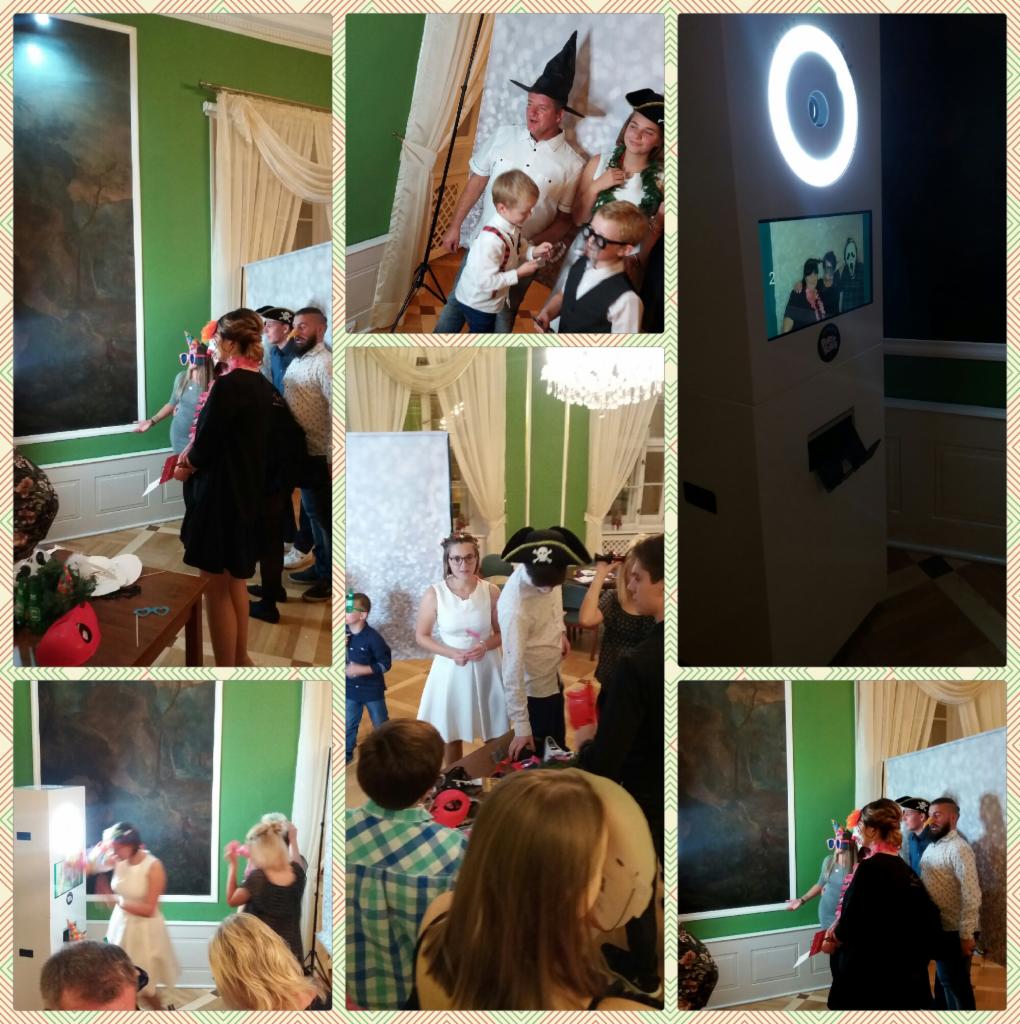 Mozaika zdjęć przedstawiająca osoby pozujące z rekwizytami do zdjęć w fotobudce, widoczna fotobudka z oświetleniem ring light i ekranem wyświetlającym podgląd zdjęć.