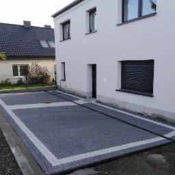 Kostka betonowa Piccolo płukana szara z białymi rolkami