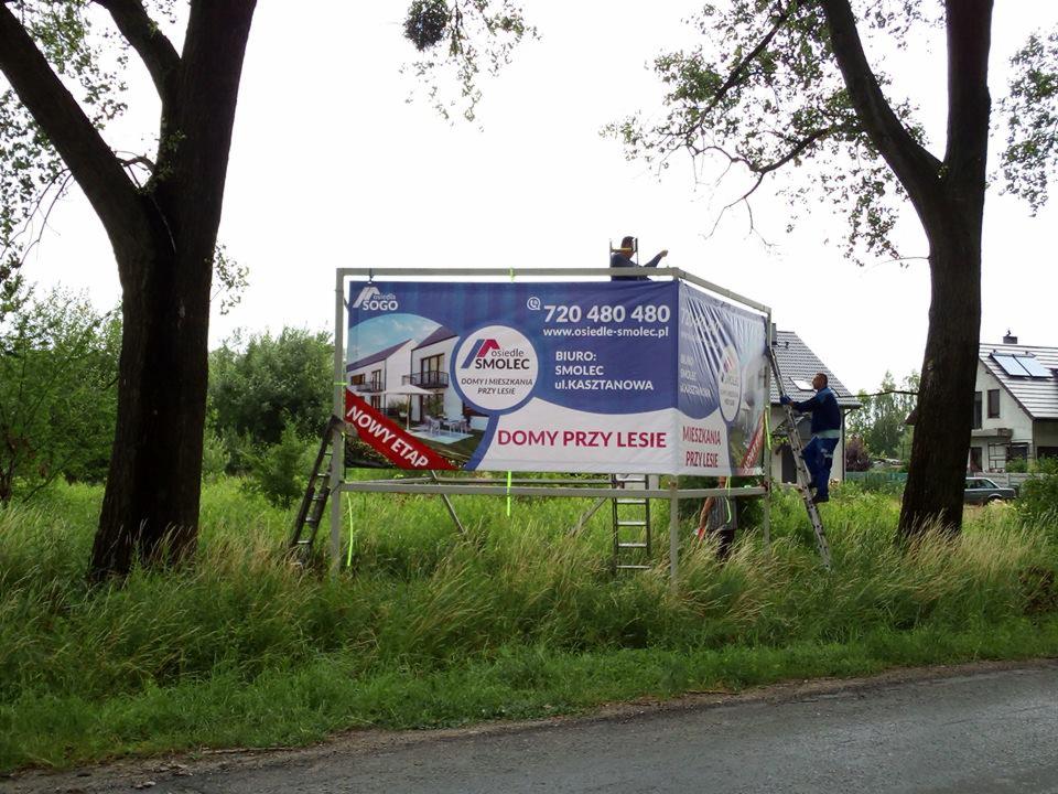 Montaż i wydruk banera reklamowego