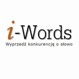 Logo firmy i-Words z hasłem 'Wyprzedź konkurencję o słowo' na białym tle.
