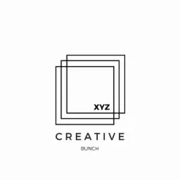 Minimalistyczne logo: trzy nakładające się czarne kwadraty z napisem 'XYZ' w środku, poniżej 'CREATIVE BUNCH' w czcionce bezszeryfowej.
