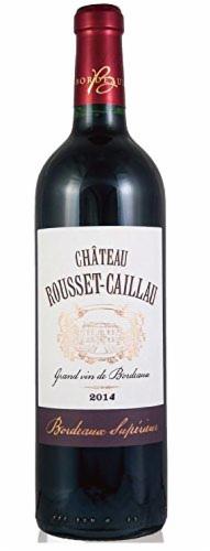 Butelka czerwonego wina Château Rousset-Caillau Bordeaux Supérieur 2014 na białym tle, z bordową etykietą i kapslem.