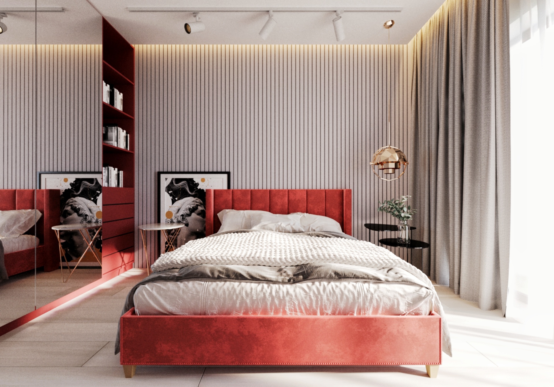 Nowoczesna sypialnia z łóżkiem w odcieniach czerwieni, pionowe panele ścienne, lustro z wbudowanym regałem, abstrakcyjne obrazy na stolikach nocnych i złota lampa wisząca.