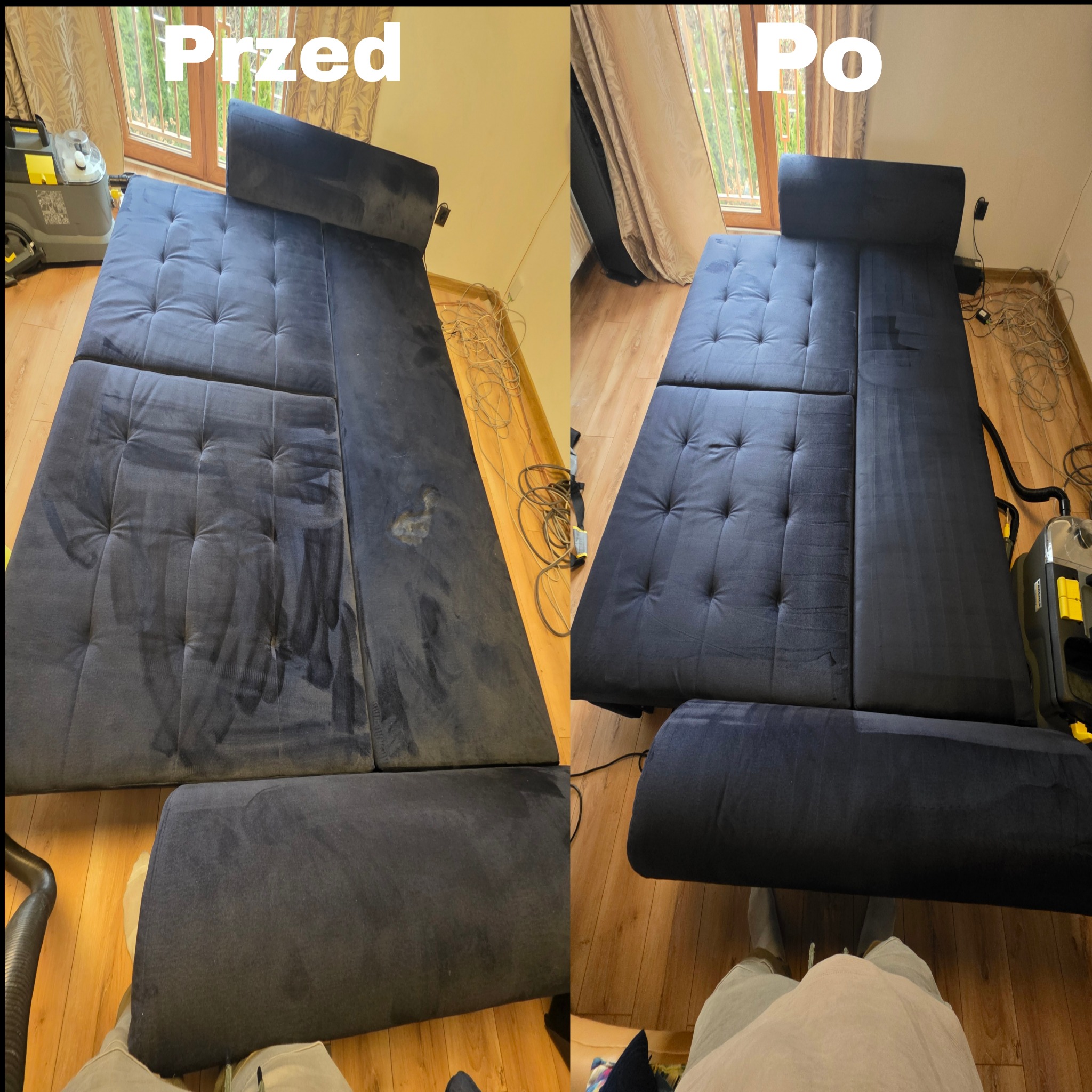 Zdjęcie 'przed i po' prania ciemnej, welurowej kanapy z widocznymi plamami i zabrudzeniami po lewej stronie oraz czystą tapicerką po prawej, z odkurzaczem piorącym w tle.