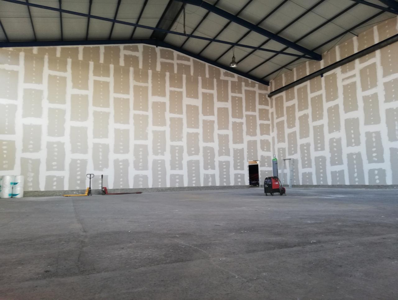 Ścianka działowa 9 metrów wysoka