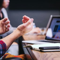 Pomagamy w dynamicznym rozwoju Twojego biznesu, bez konieczności budowy własnego zespołu IT.