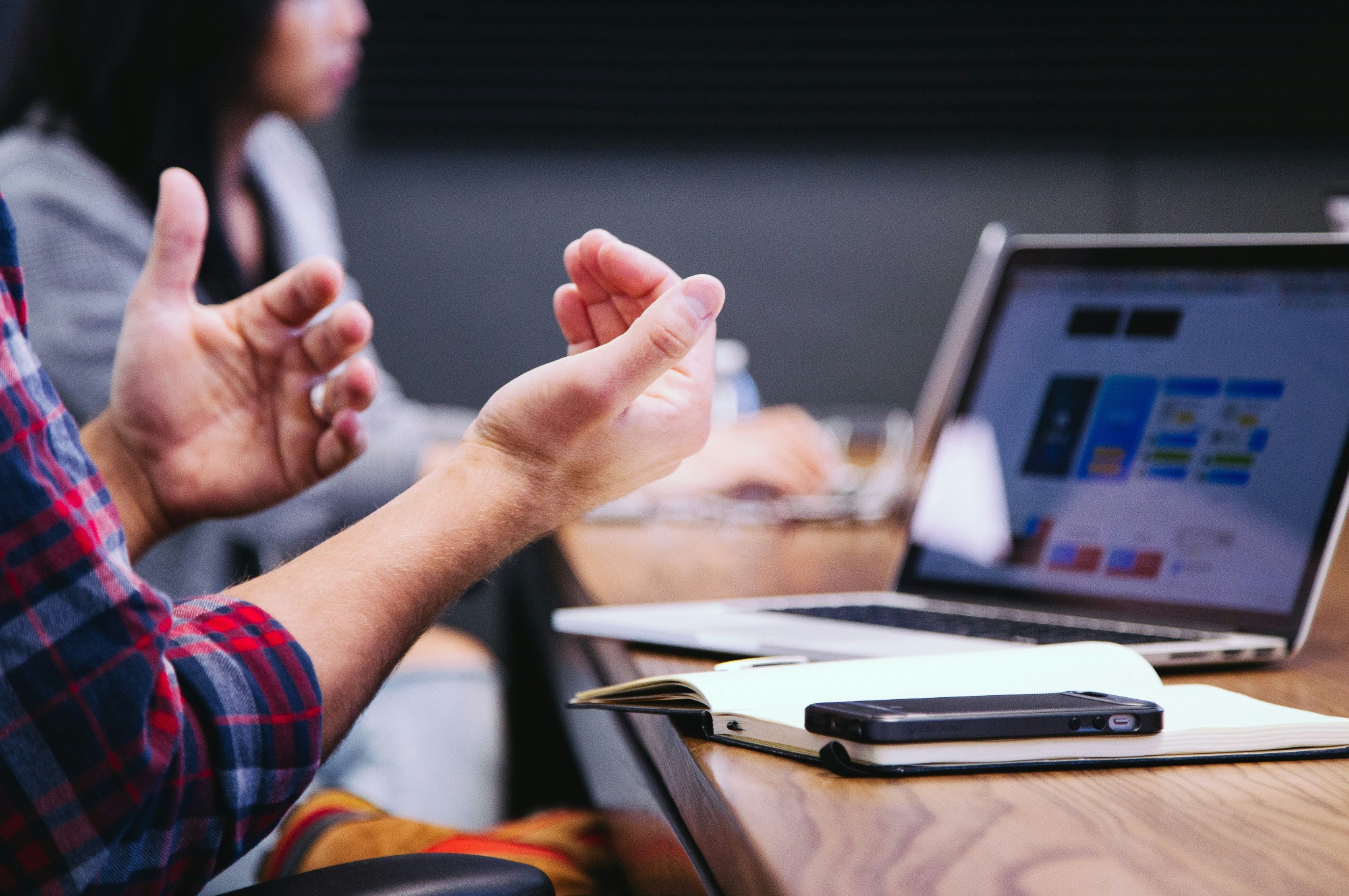 Pomagamy w dynamicznym rozwoju Twojego biznesu, bez konieczności budowy własnego zespołu IT.