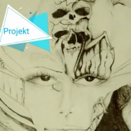 Szkic ołówkiem przedstawiający twarz kobiety z elementami czaszek i napisem 'Projekt' w niebieskim trójkącie.