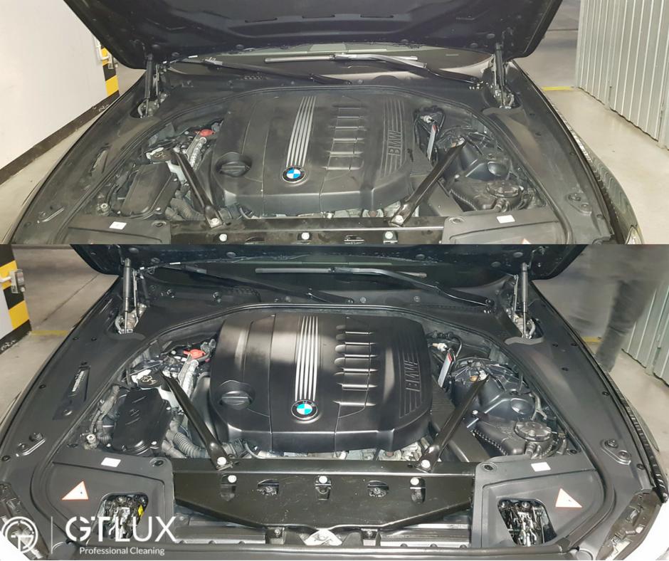 Porównanie: Komora silnika BMW przed i po czyszczeniu, widoczne różnice w połysku i usunięciu zabrudzeń, logo firmy czyszczącej w lewym dolnym rogu.