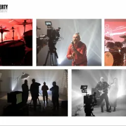 Koncerty / Zza kulis