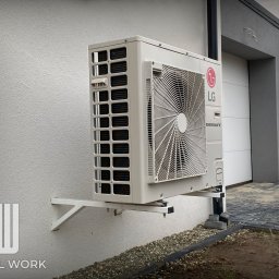 pompa ciepła LG ThermaV 9 kW montaż Orzesze

https://instalwork.pl/nasza-oferta/pompa-ciepla/